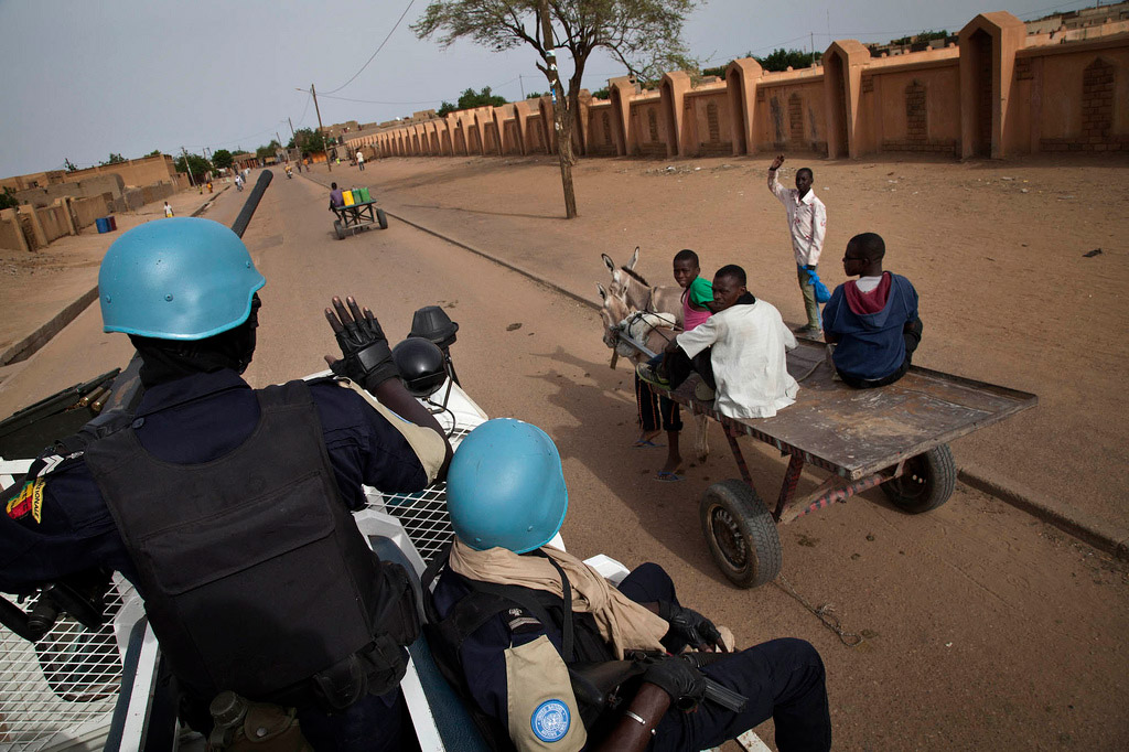 UNHCR Hơn 100 000 người dân Mali chạy trốn khỏi các cuộc xung đột